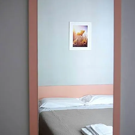 Hotel Laura *