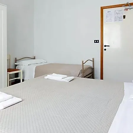 Laura Hotel Rimini